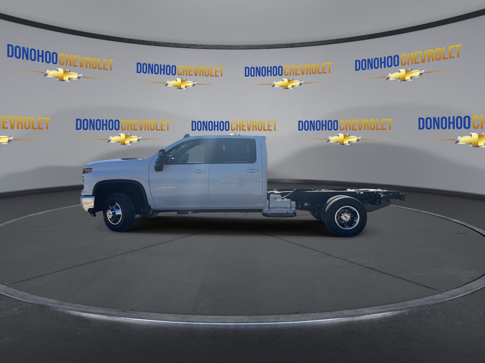 New 2026 Chevrolet Silverado 3500 LT w/ Convenience Package image 8