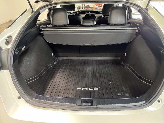 Used 2017 Toyota Prius Four FWD image 18