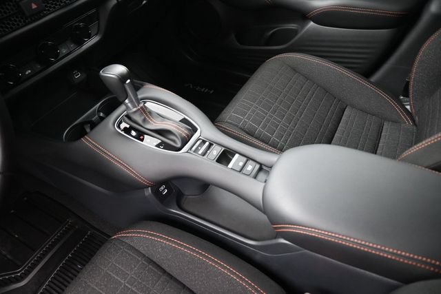 Certified 2025 Honda HR-V Sport image 31