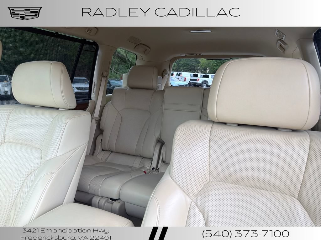Used 2019 Lexus LX 570 4WD w/ Luxury Package image 2