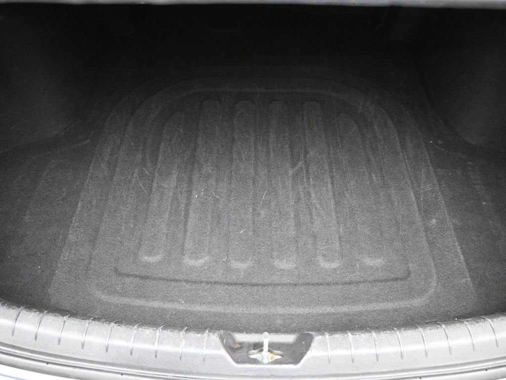 Used 2022 Kia K5 LXS image 10