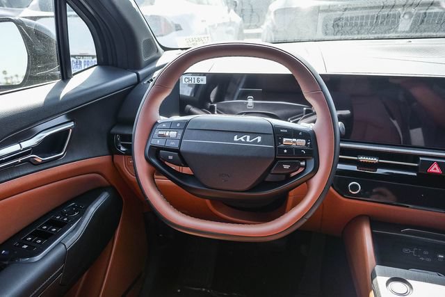 New 2026 Kia Sportage X-Line AWD/4WD image 17