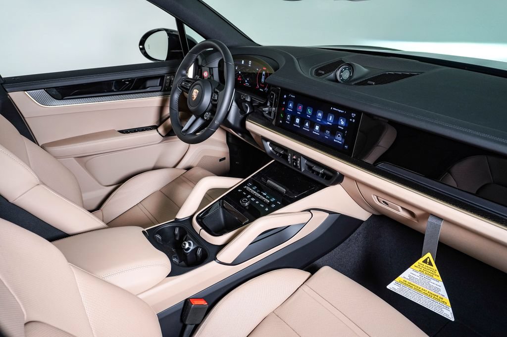 New 2026 Porsche Cayenne S AWD/4WD image 14