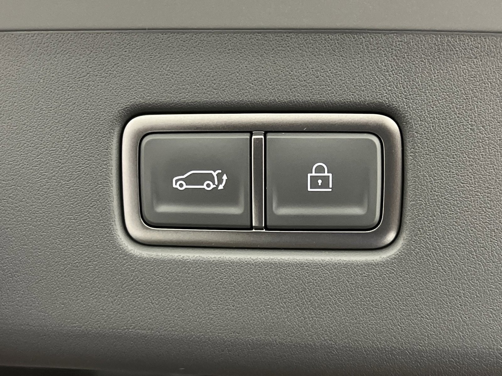 New 2026 Kia EV9 Land w/ Nightfall Edition Package image 26