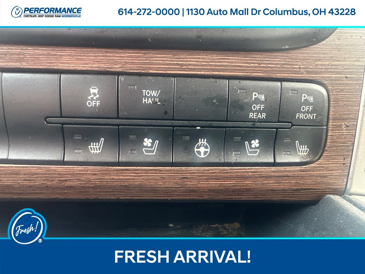 Used 2017 RAM 1500 Laramie w/ Convenience Group AWD/4WD image 25