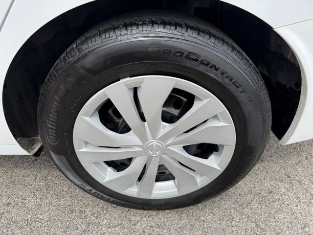 Certified 2023 Nissan Versa S w/ Trunk Package image 10