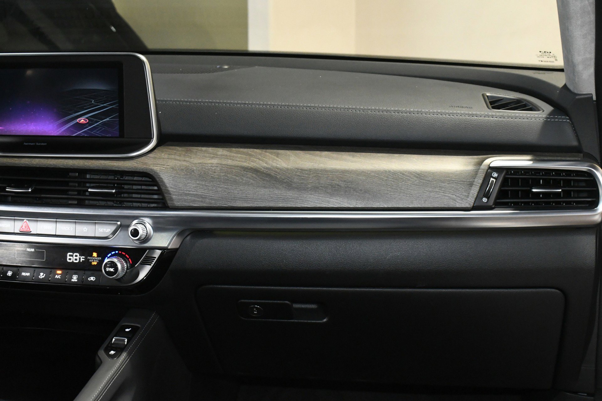 Used 2022 Kia Telluride SX w/ SX Prestige Package image 28