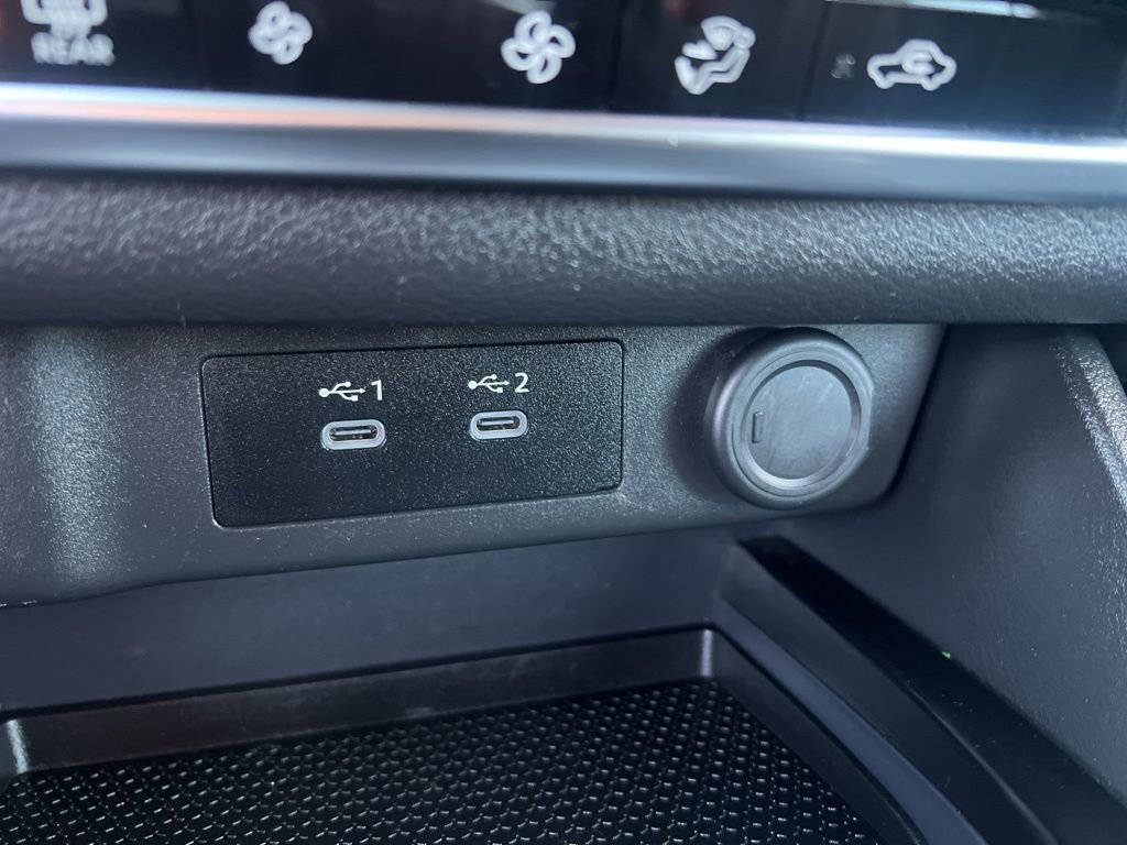 Certified 2024 Nissan Rogue SV image 57