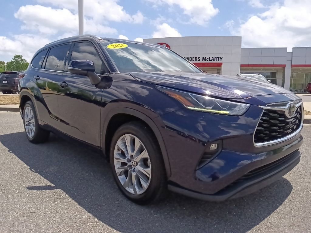 Used 2021 Toyota Highlander Limited