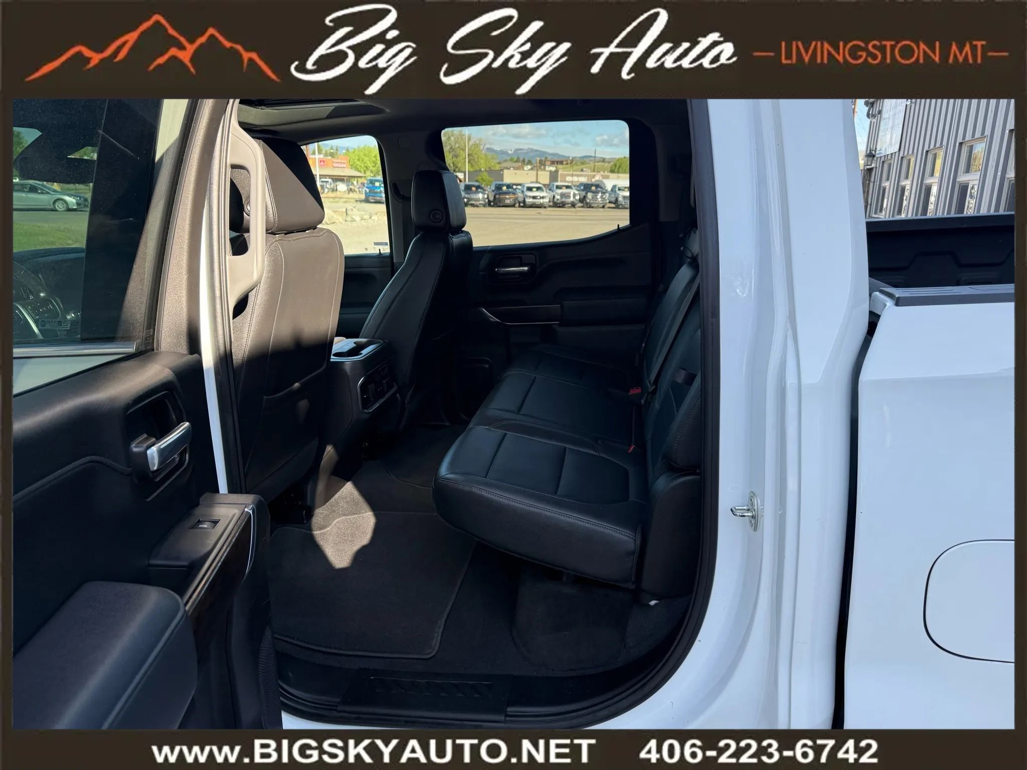 Used 2021 GMC Sierra 1500 SLT w/ SLT Premium Plus Package image 17