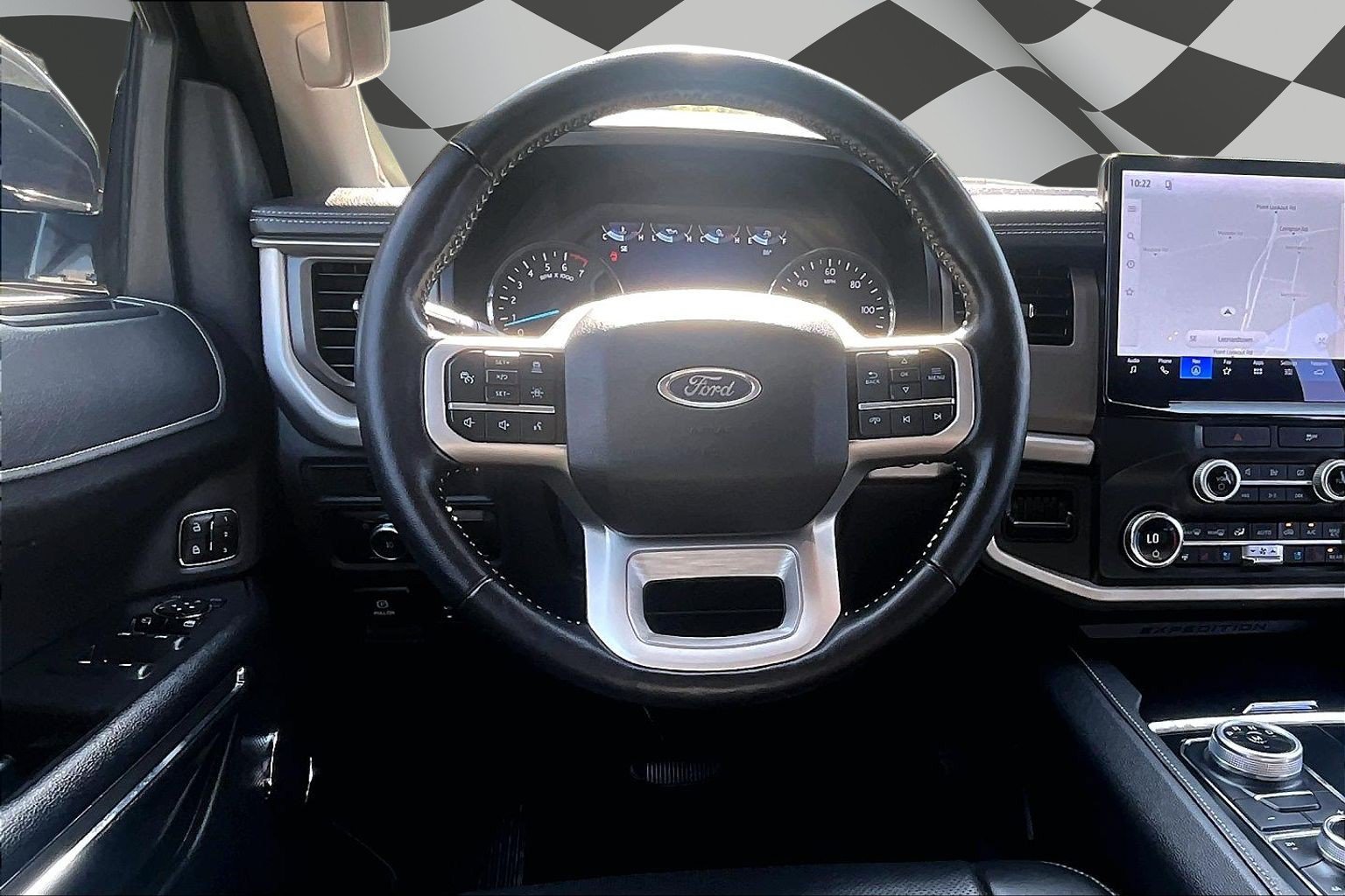 Used 2022 Ford Expedition XLT AWD/4WD image 4