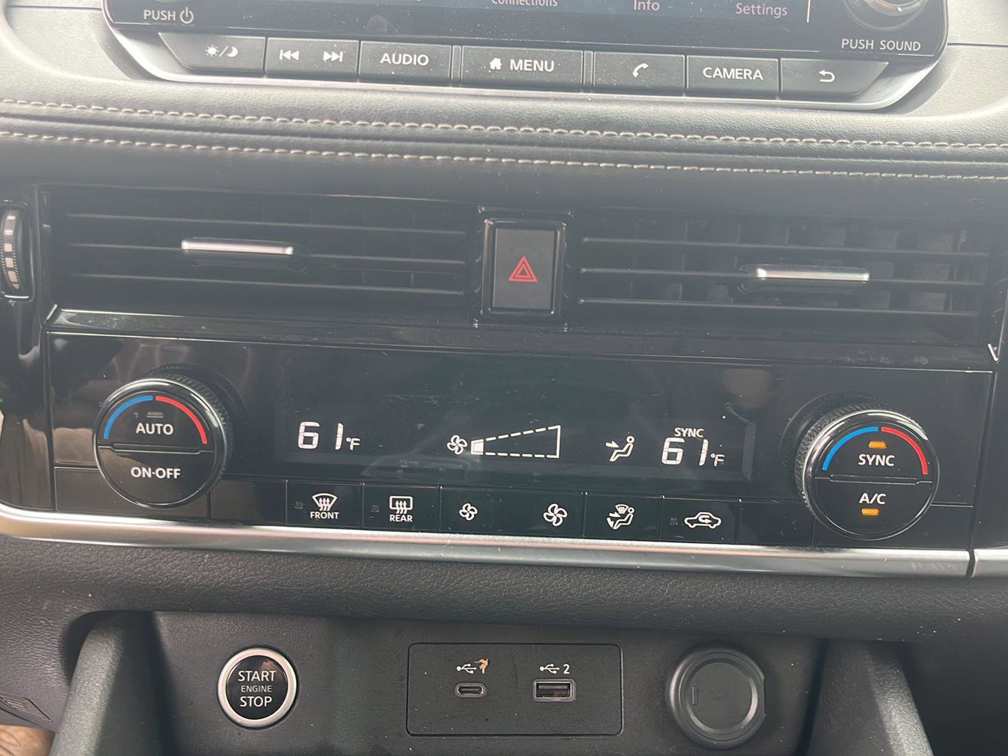 Used 2022 Nissan Rogue SV image 19