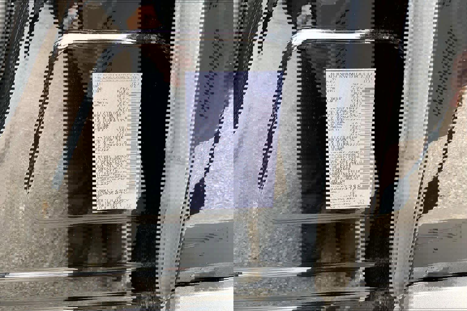 Used 2025 Nissan Pathfinder SV image 33