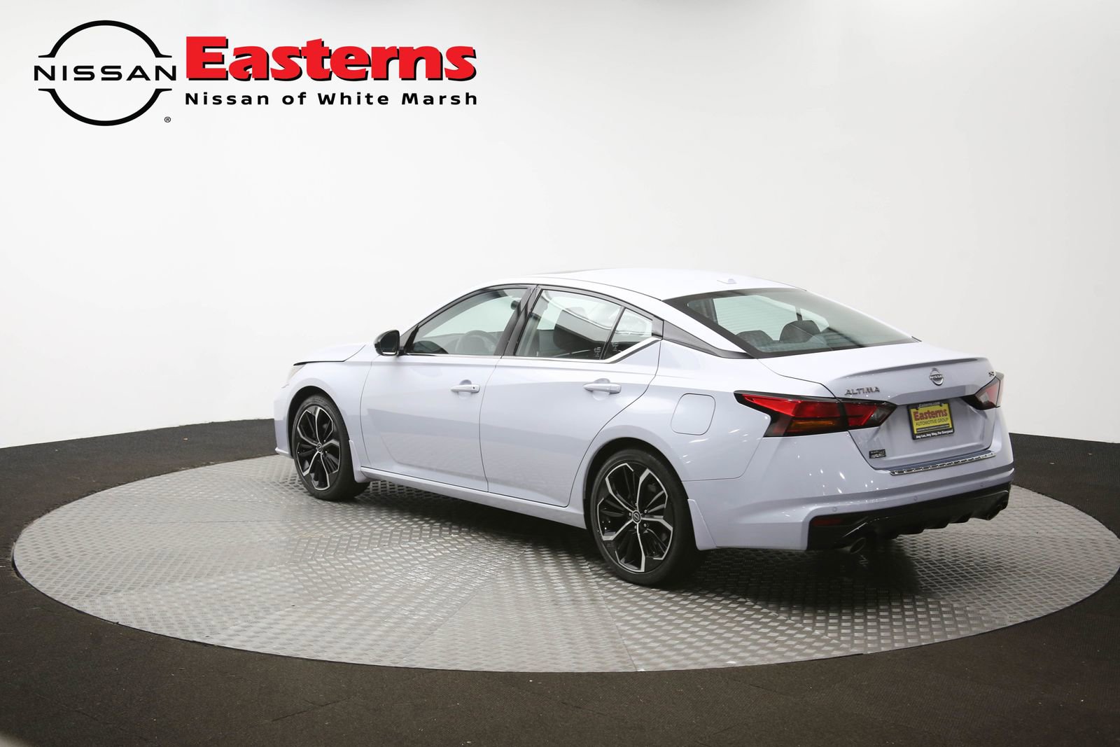 Used 2023 Nissan Altima 2.5 SR w/ SR Premium Package FWD image 64