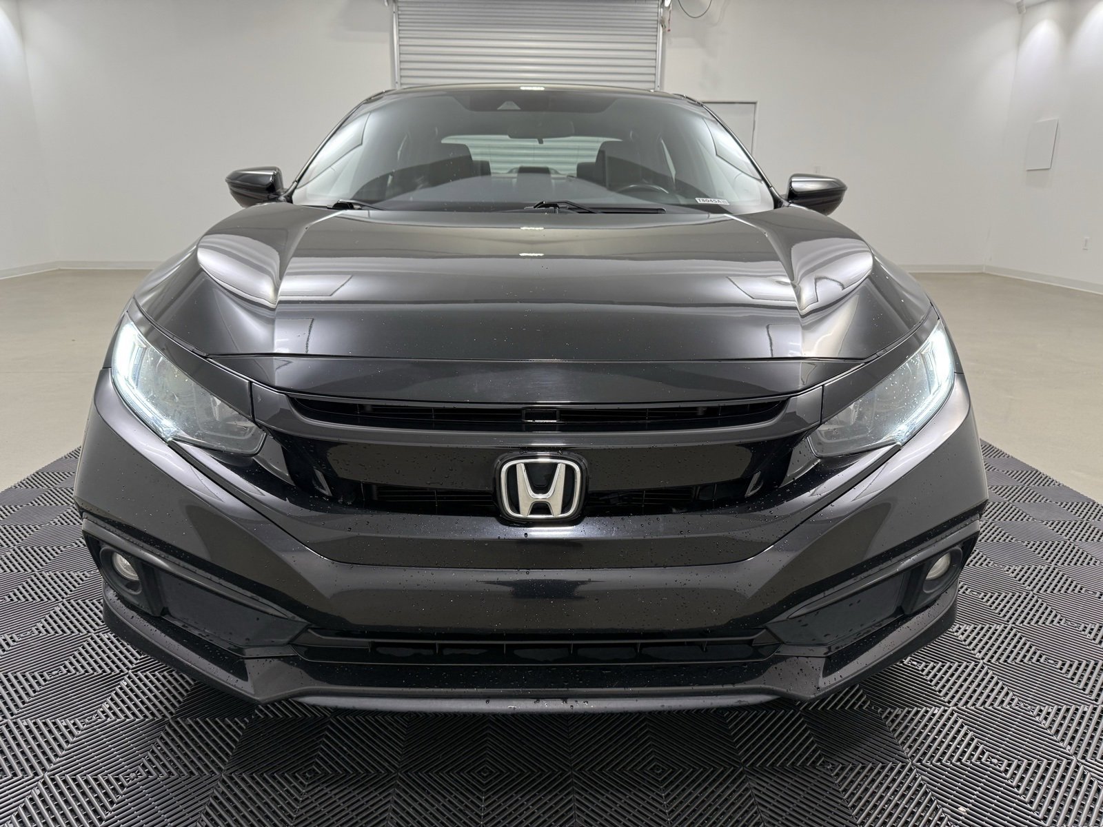 Used 2020 Honda Civic Sport image 2