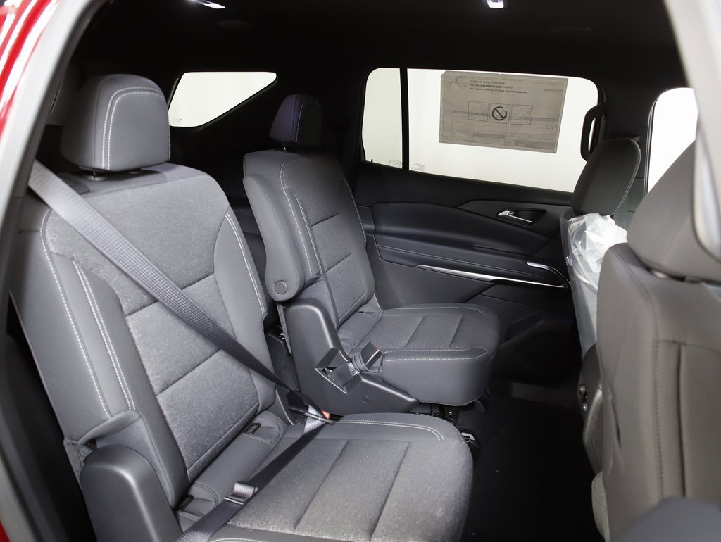 New 2025 Chevrolet Traverse LT w/ Midnight/Sport Edition image 9