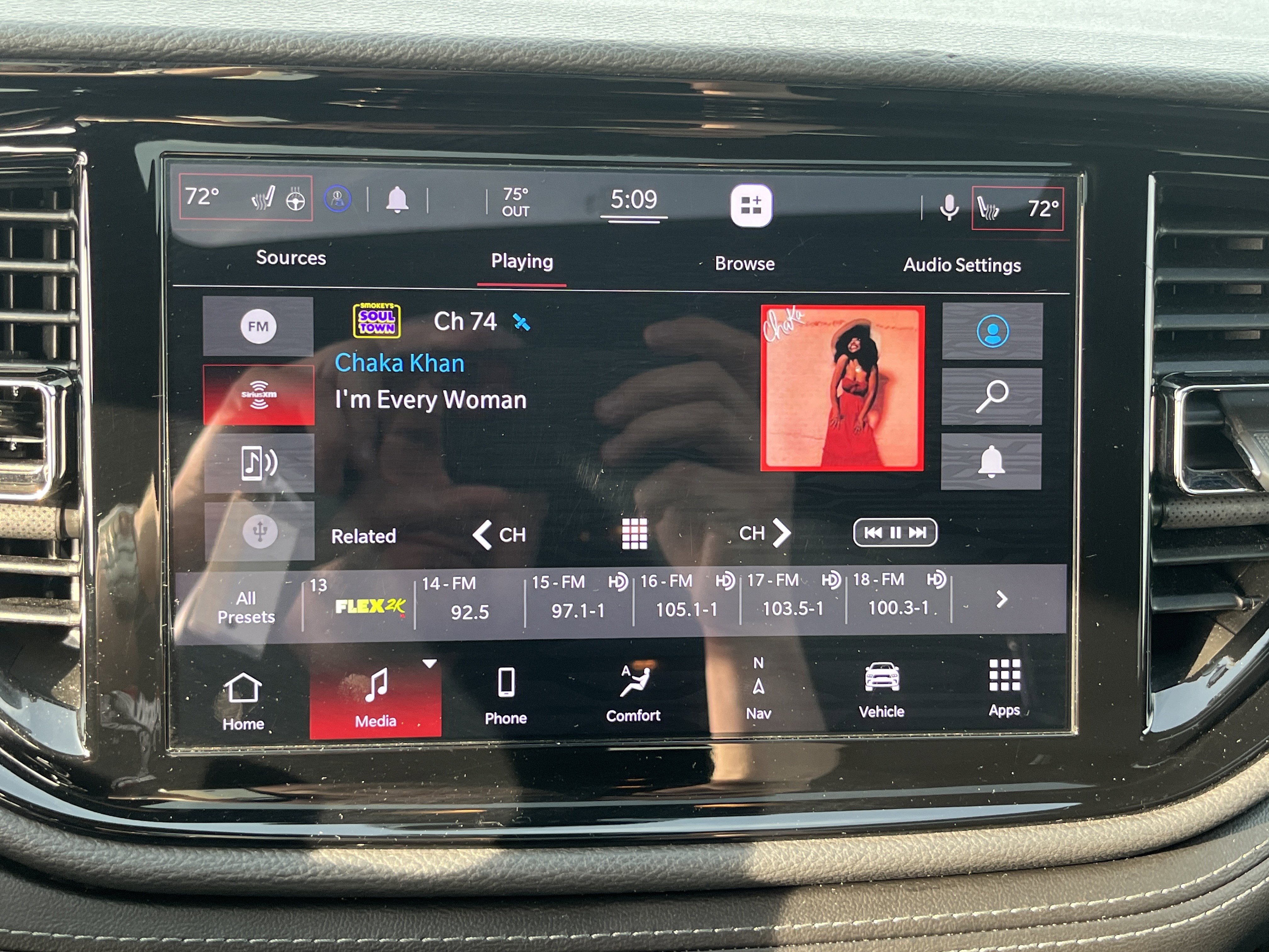 Used 2021 Dodge Durango GT image 28