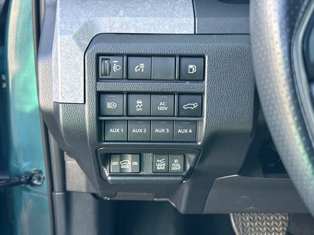 Used 2025 Toyota 4Runner Trailhunter AWD/4WD image 17