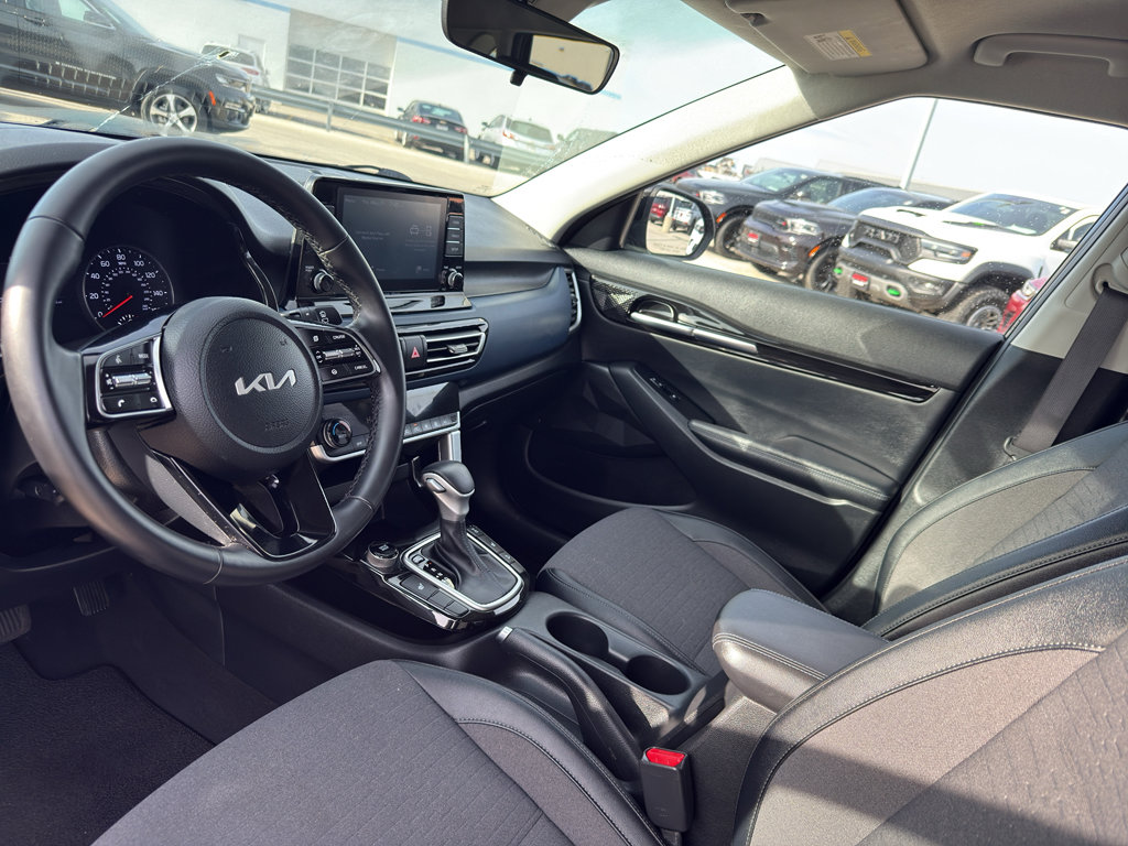Used 2023 Kia Seltos S AWD/4WD image 24