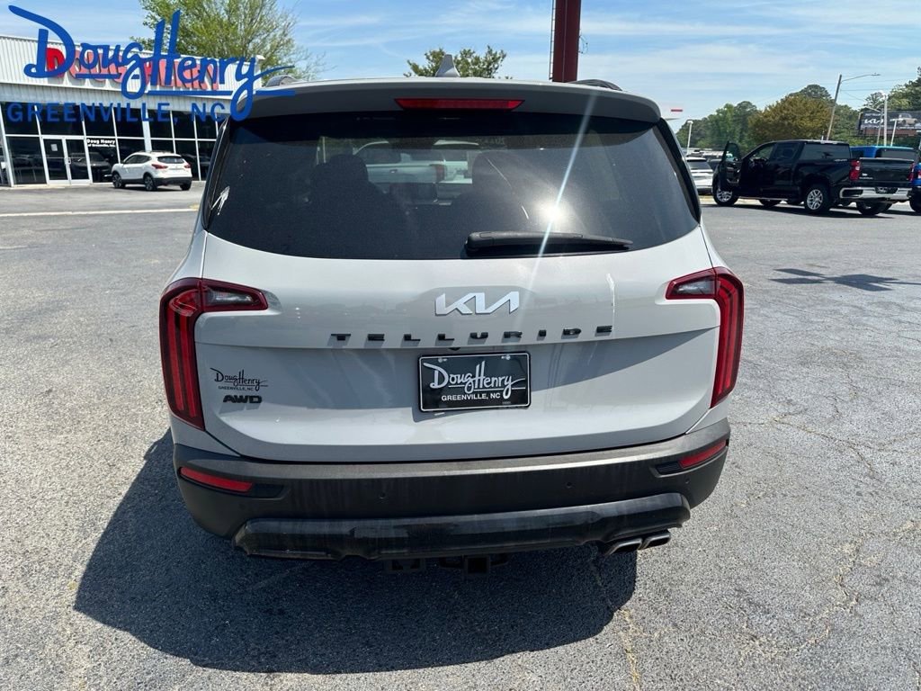 Used 2022 Kia Telluride EX w/ EX Premium Package AWD/4WD image 16