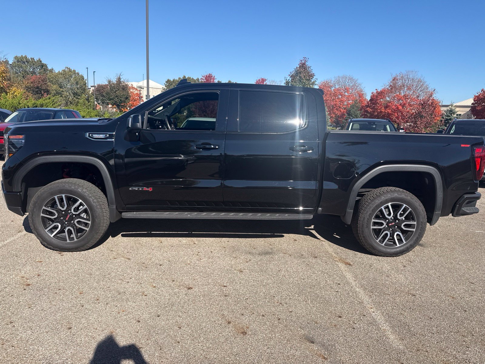 Used 2026 GMC Sierra 1500 AT4 w/ AT4 Premium Package AWD/4WD image 8