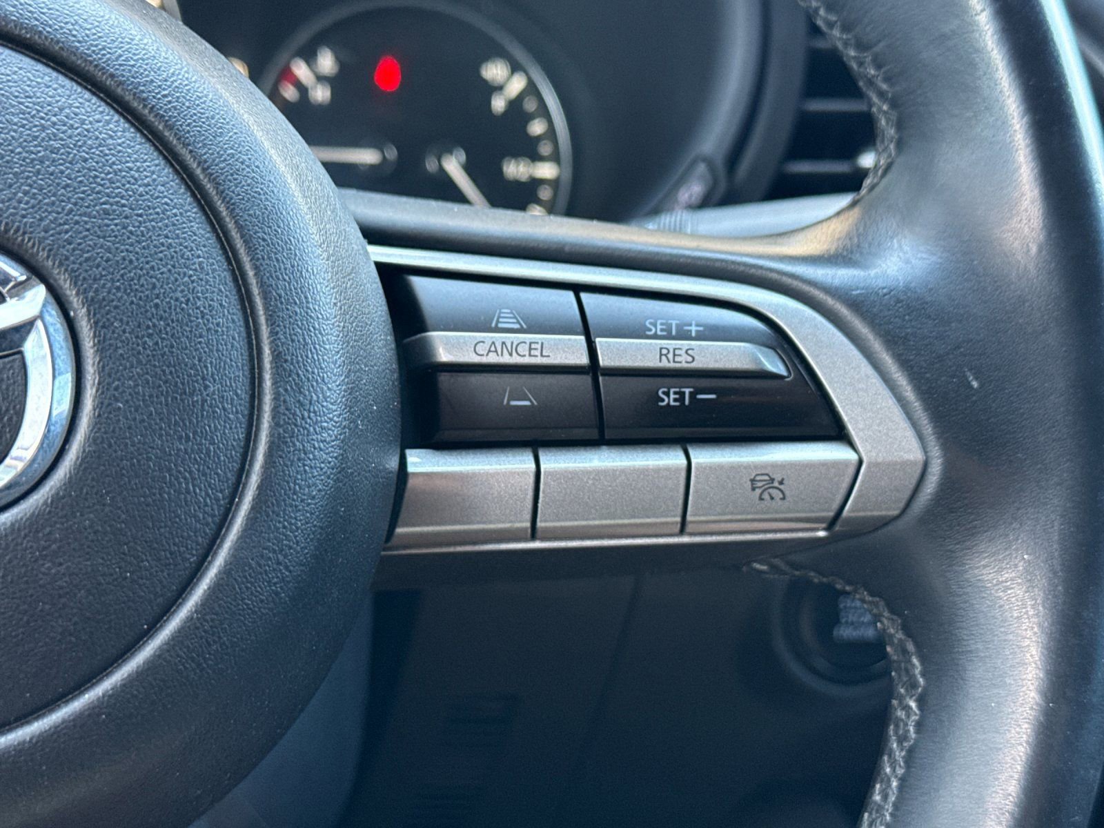 Used 2021 MAZDA MAZDA3 s image 25