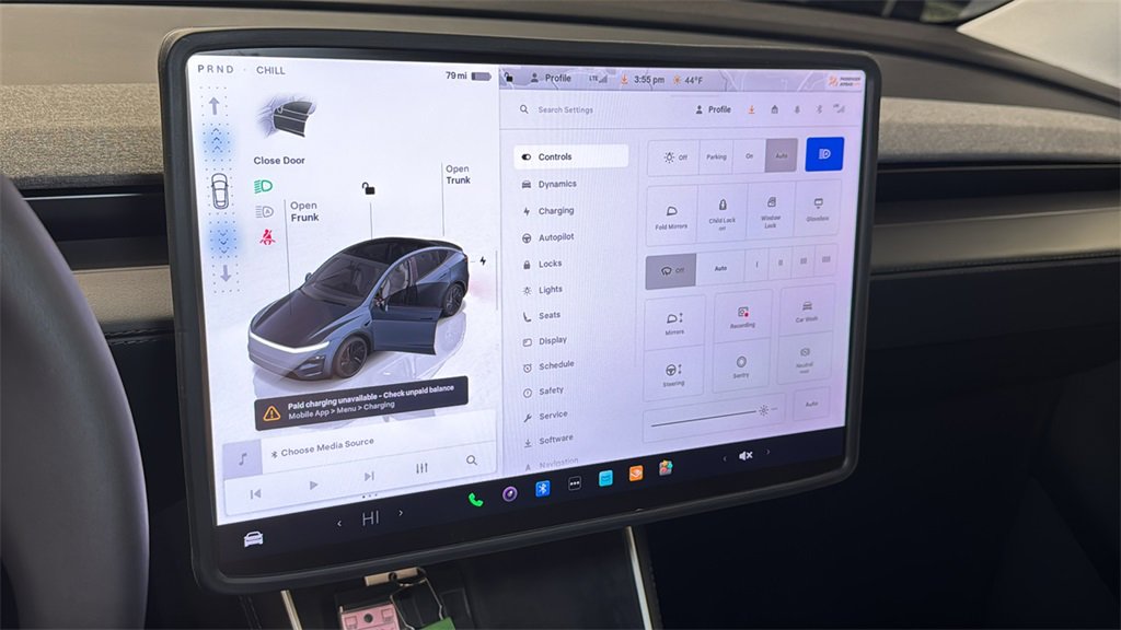 Used 2026 Tesla Model Y 2WD image 35