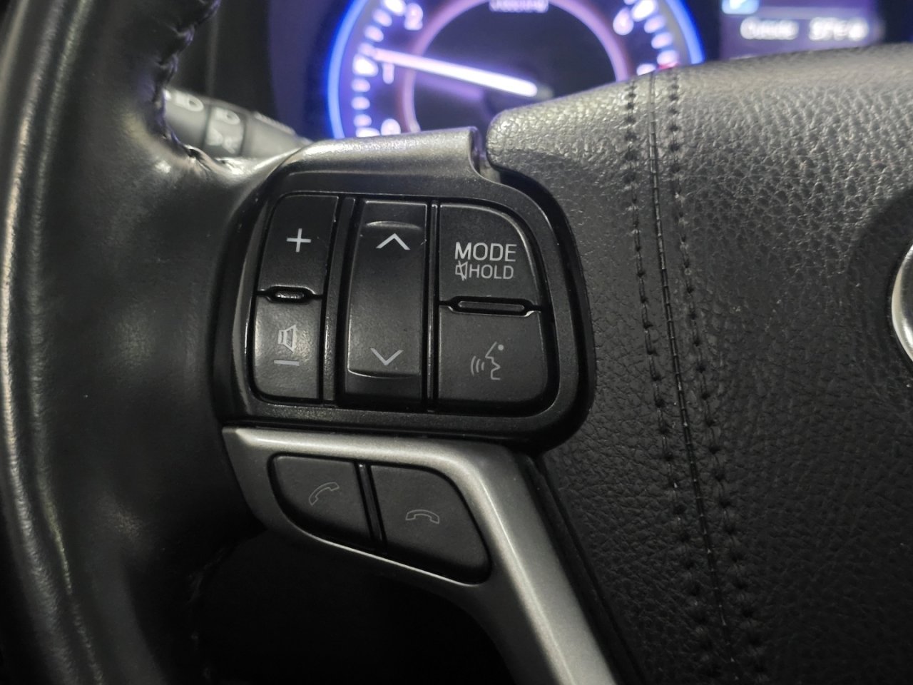 Certified 2019 Toyota Highlander XLE image 31