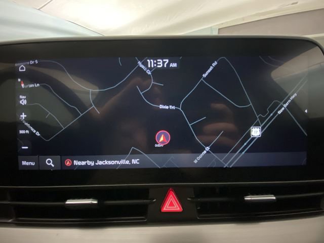 Used 2023 Kia Sportage EX image 18