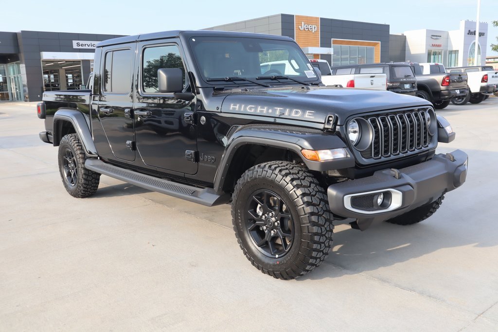 New 2025 Jeep Gladiator Sport