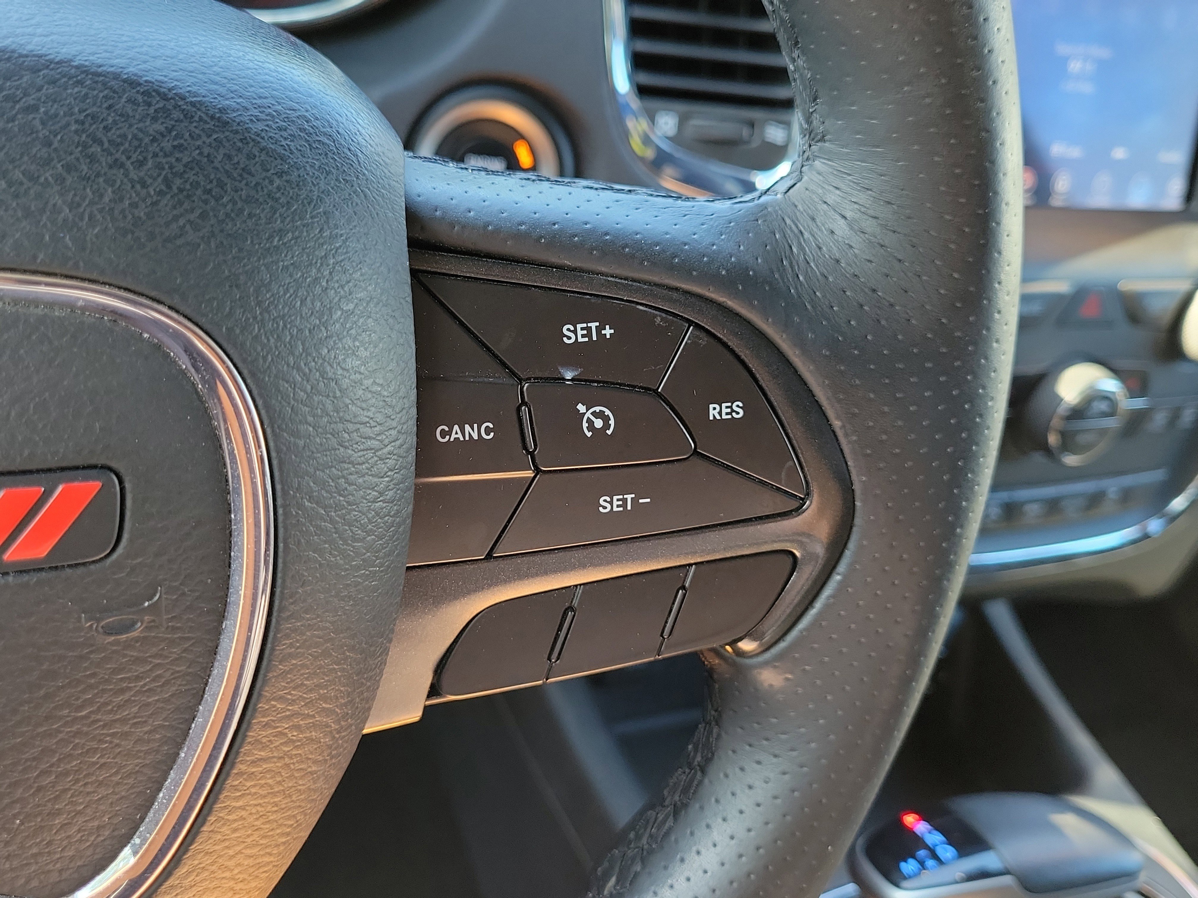 Used 2018 Dodge Durango SXT w/ Quick Order Package 2BB image 25