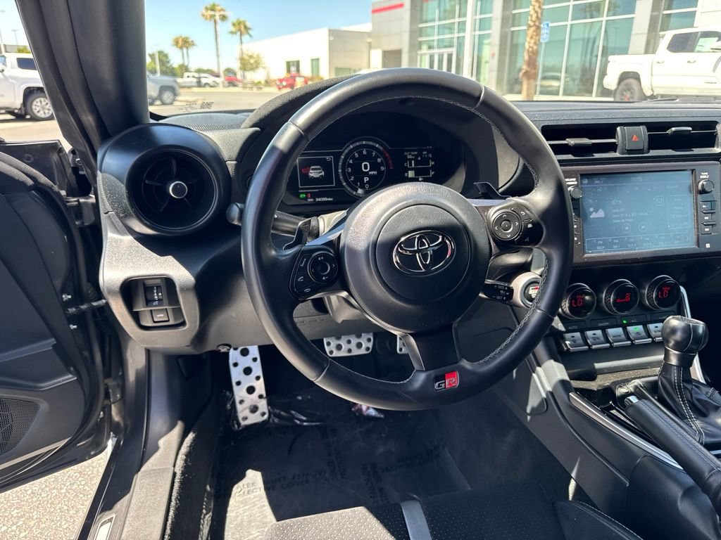 Certified 2022 Toyota GR86 Premium w/ ALL Weather Mat Package (TMS) RWD image 13