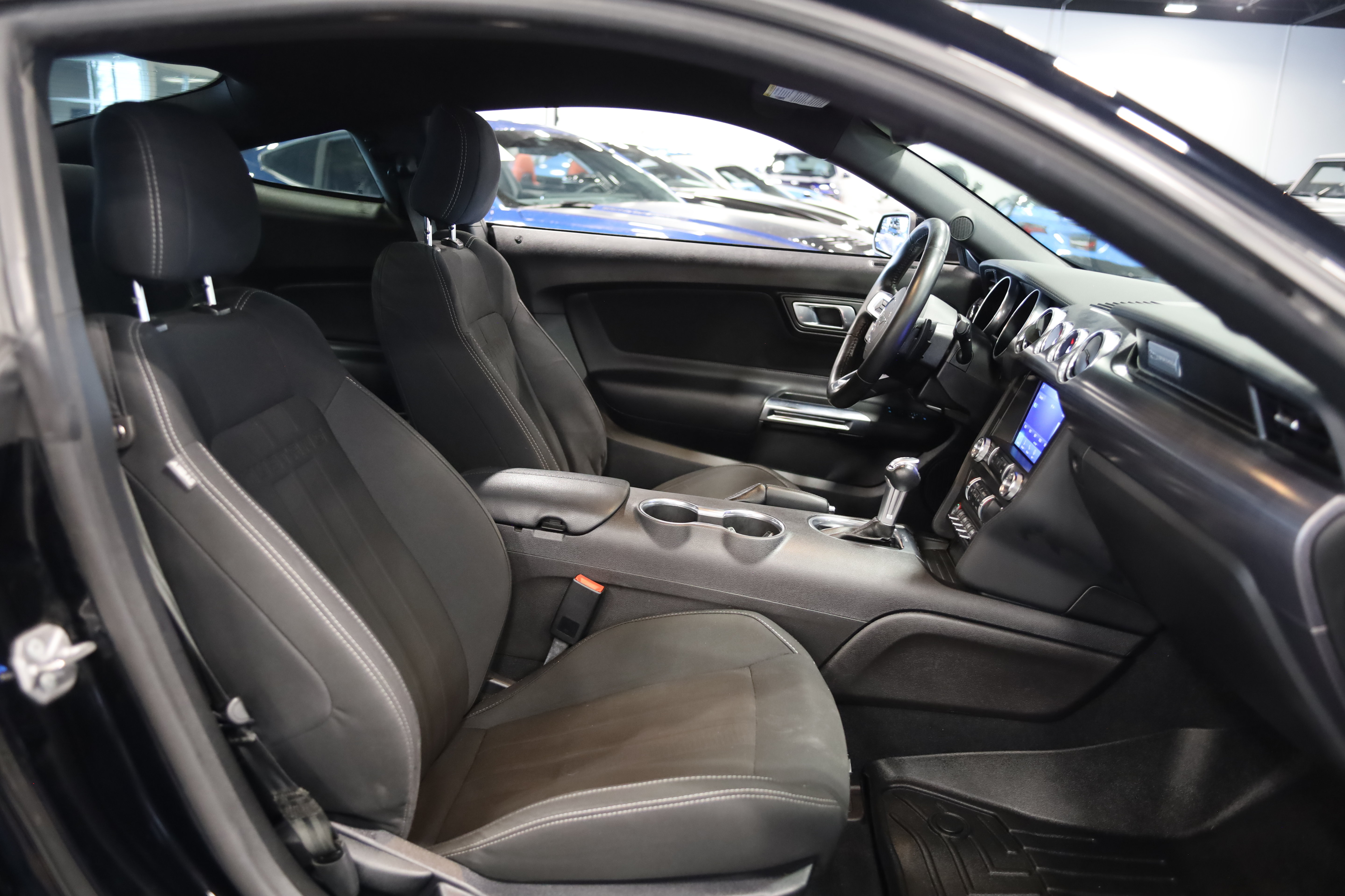 Used 2019 Ford Mustang Coupe w/ Ecoboost Performance Package RWD image 31