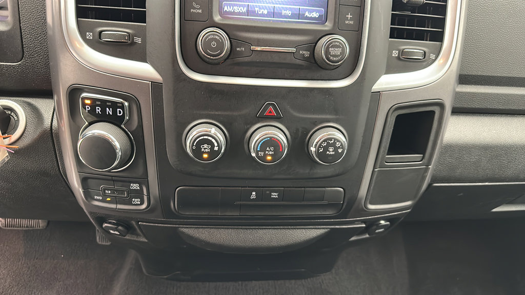Used 2024 RAM 1500 Classic SLT AWD/4WD image 18