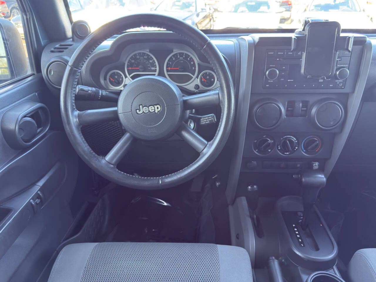 Used 2007 Jeep Wrangler Sahara w/ Dual Top Group AWD/4WD image 15