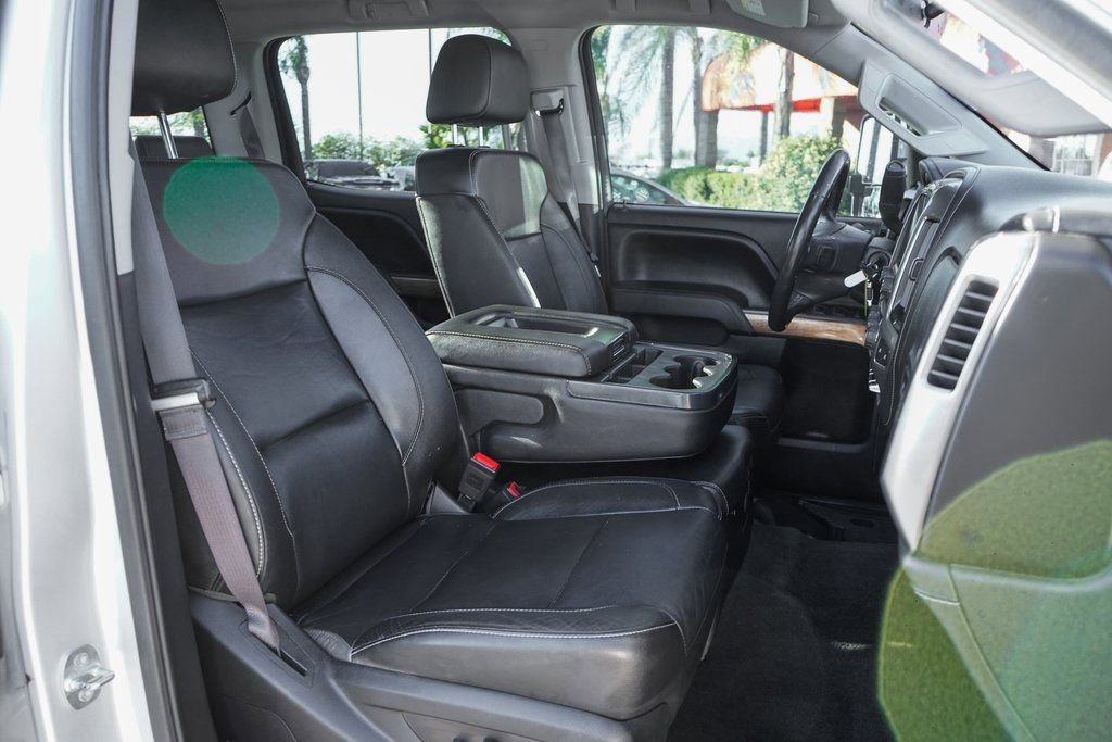 Used 2016 Chevrolet Silverado 2500 LTZ w/ Duramax Plus Package image 38