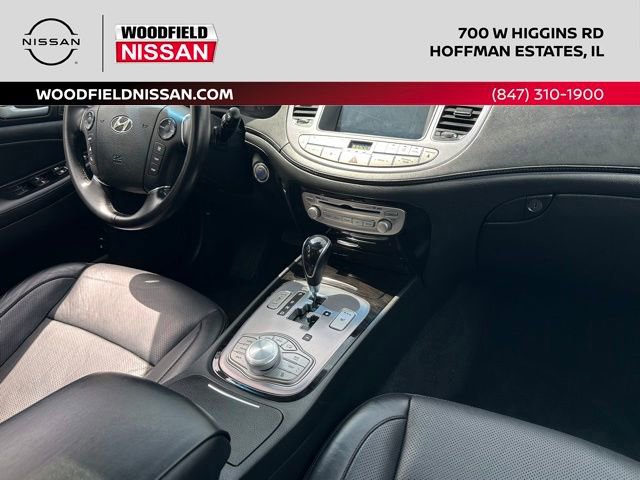 Used 2013 Hyundai Genesis 5.0 R-Spec RWD image 33