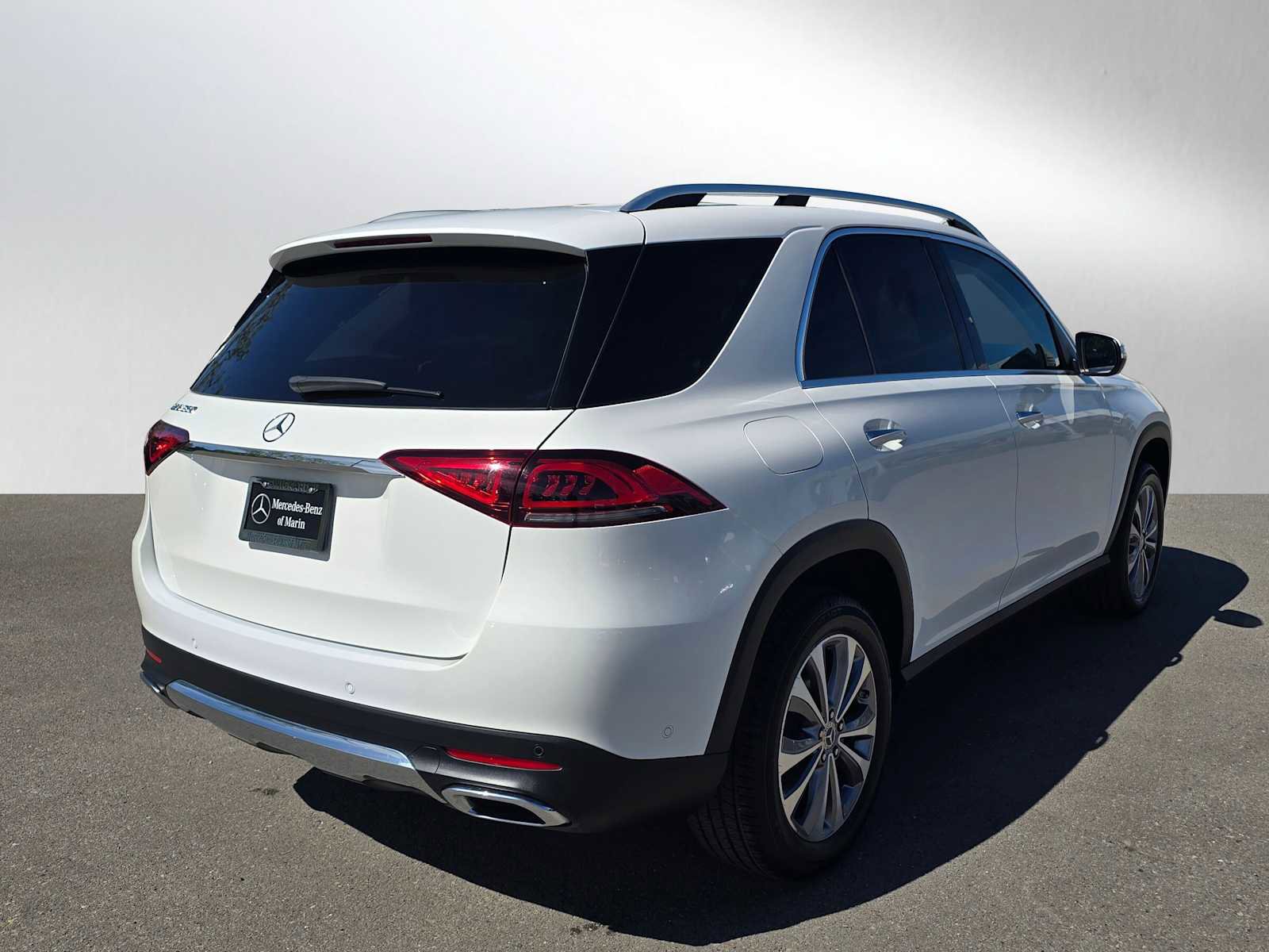 Used 2022 Mercedes-Benz GLE 350 image 3