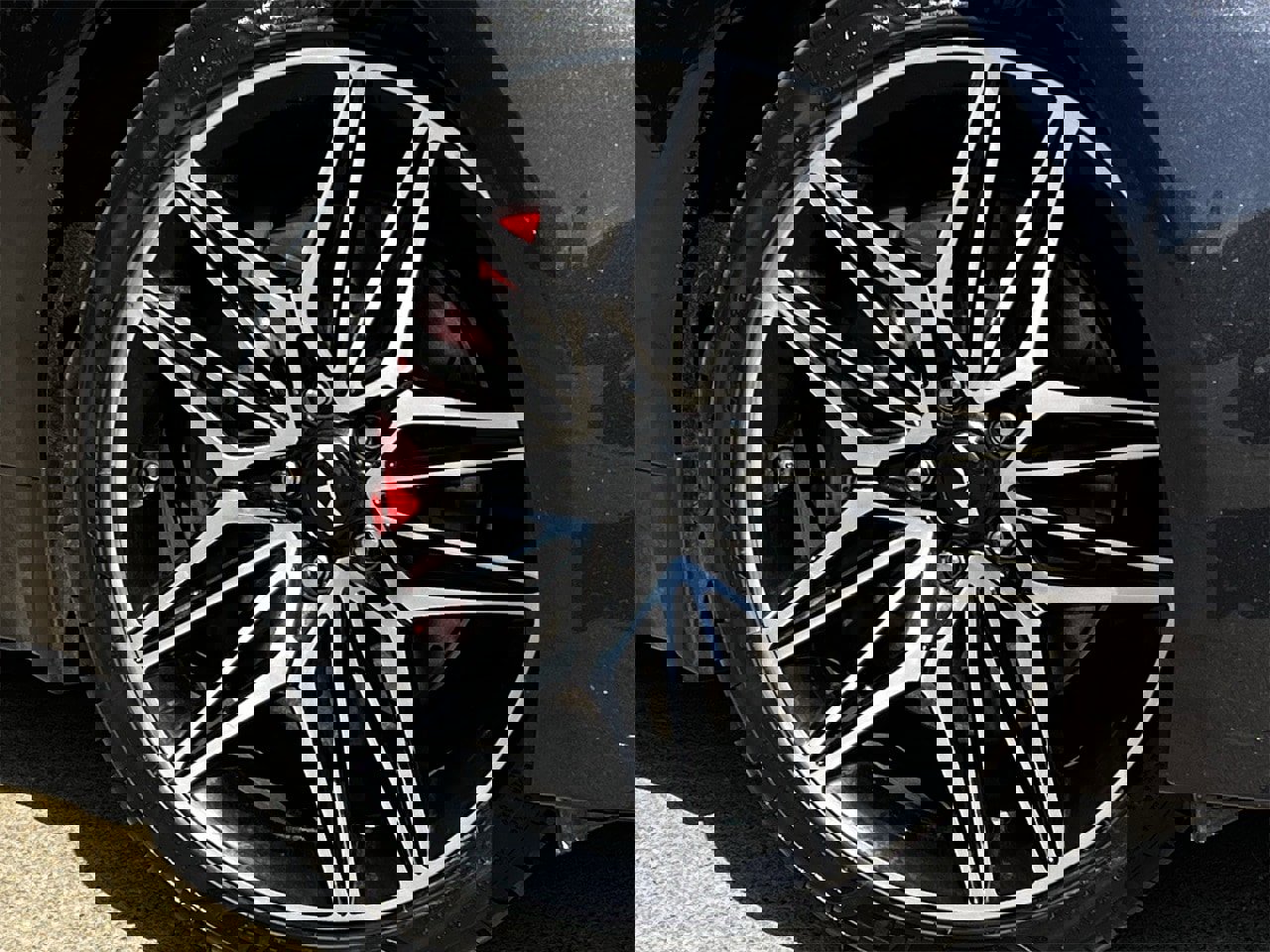 Used 2022 Kia Stinger GT1 image 28