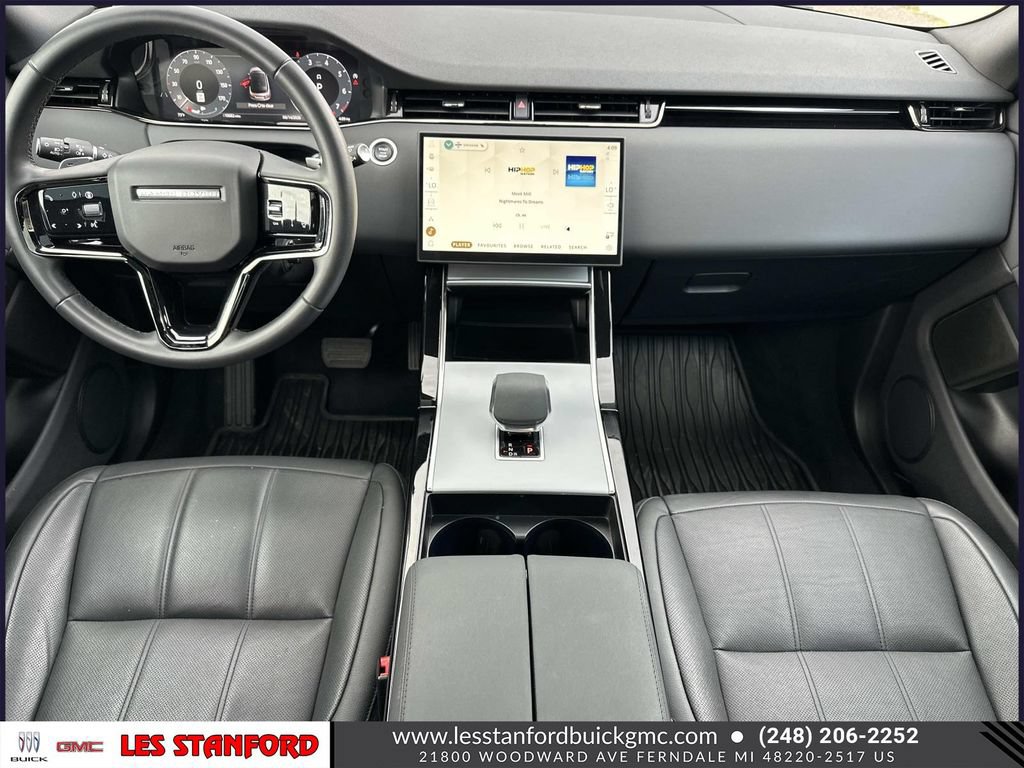 Used 2025 Land Rover Range Rover Evoque S AWD/4WD image 14