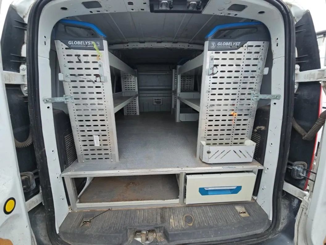 Used 2016 Ford Transit Connect XL FWD image 4