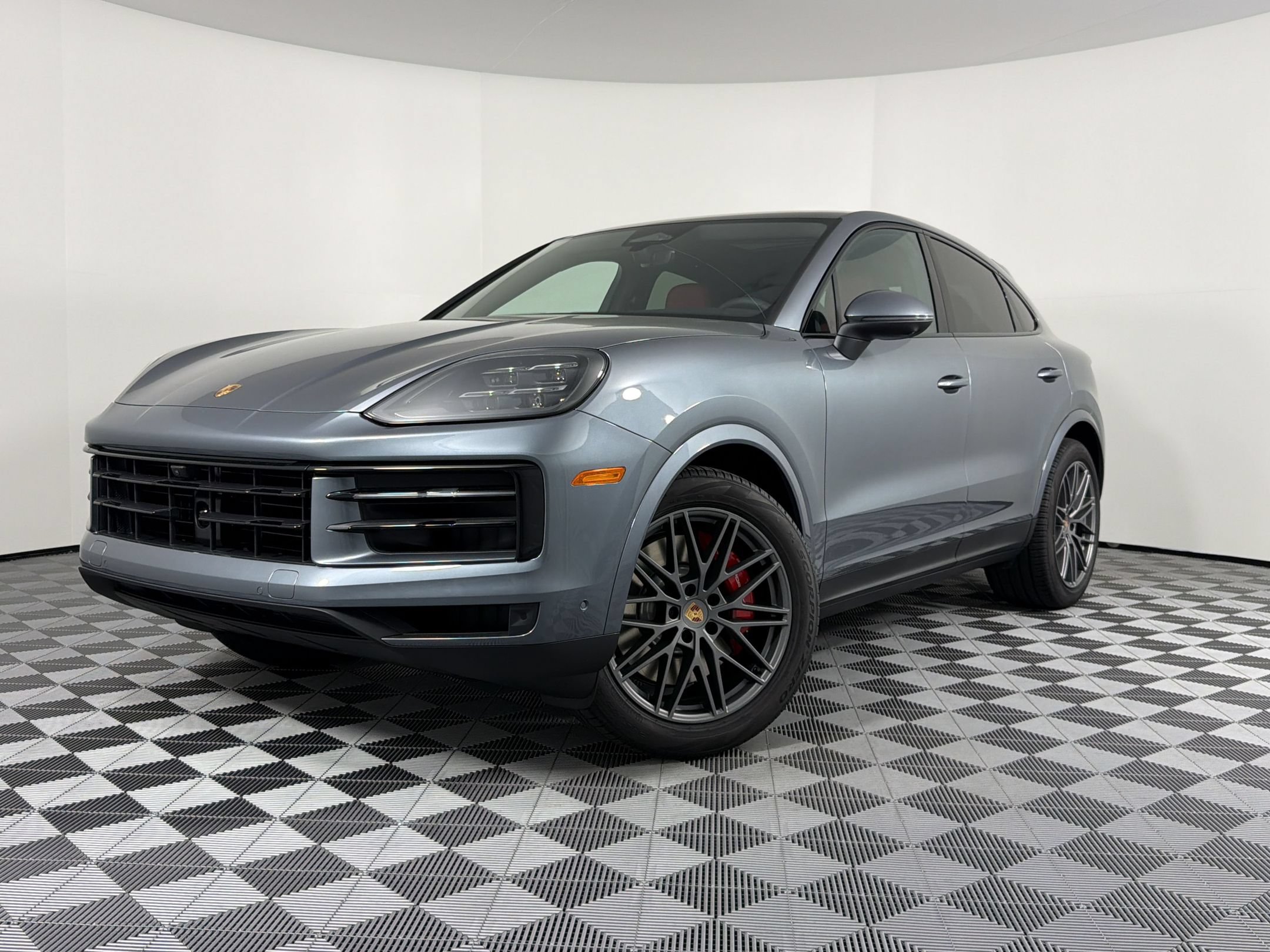 New 2026 Porsche Cayenne S AWD/4WD image 1