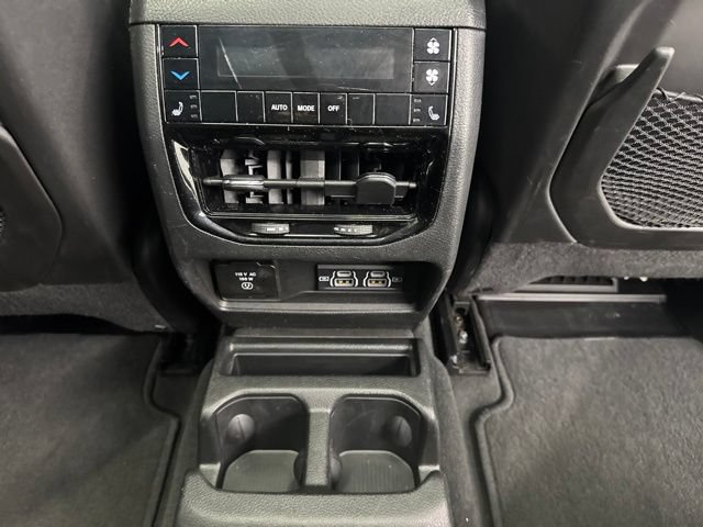 Used 2023 Jeep Grand Cherokee L Limited w/ Trailer Tow Group (B) AWD/4WD image 35