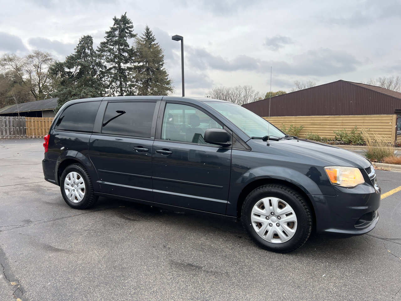 Used 2014 Dodge Grand Caravan SE w/ Quick Order Package 29E SE image 10