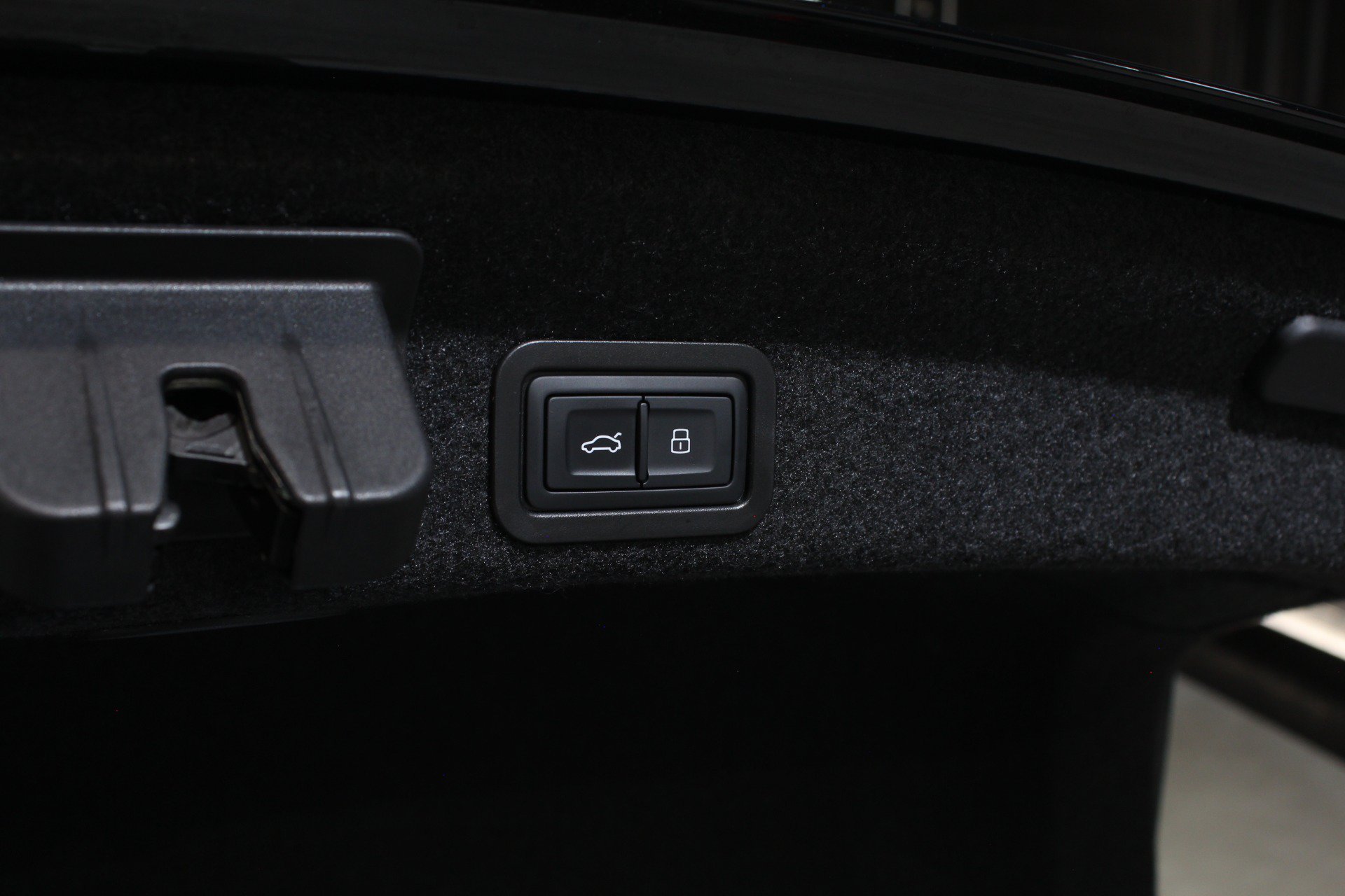 Used 2025 Audi S6 Premium Plus AWD/4WD image 79