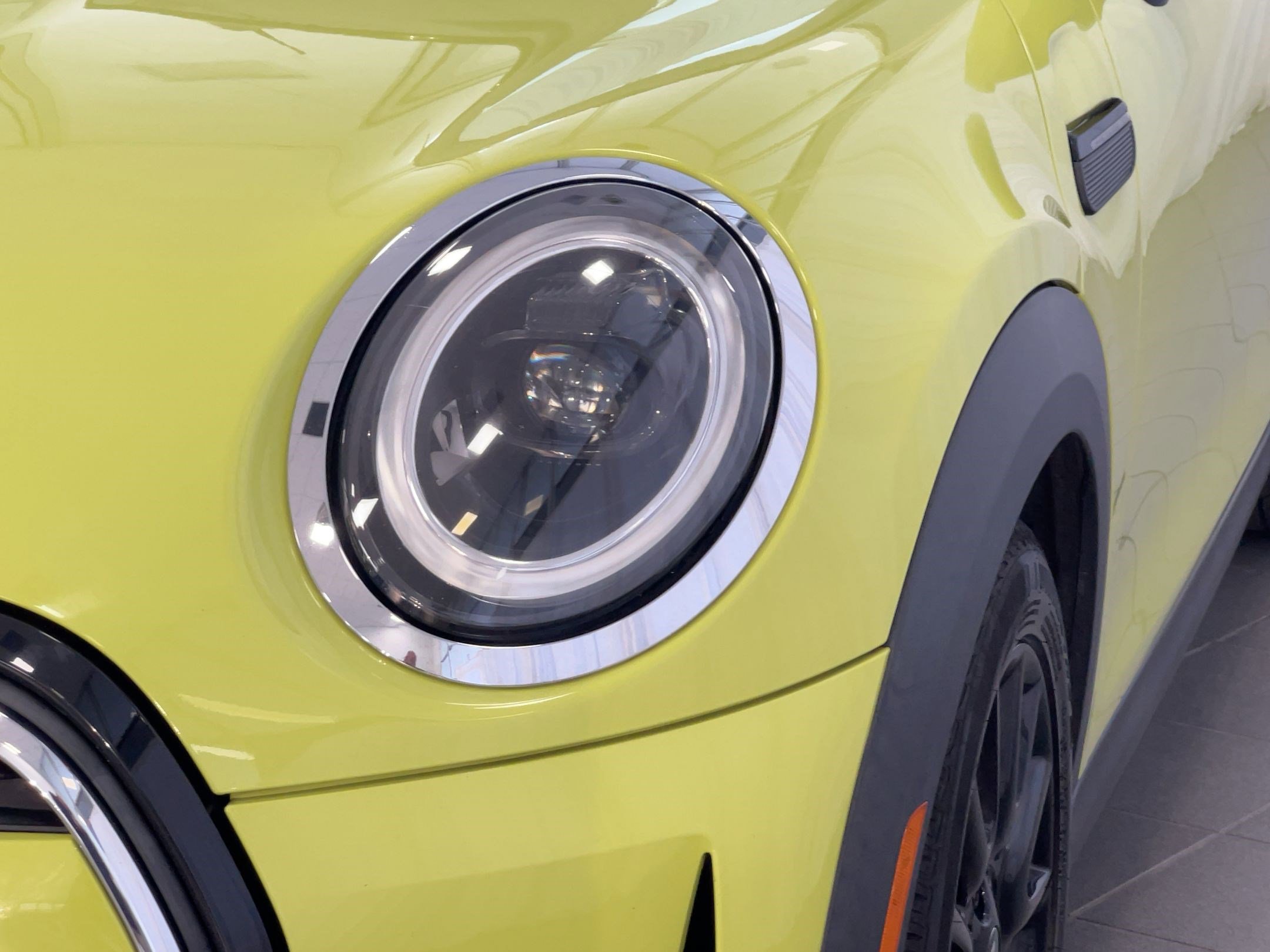 Used 2022 MINI Cooper Convertible image 11