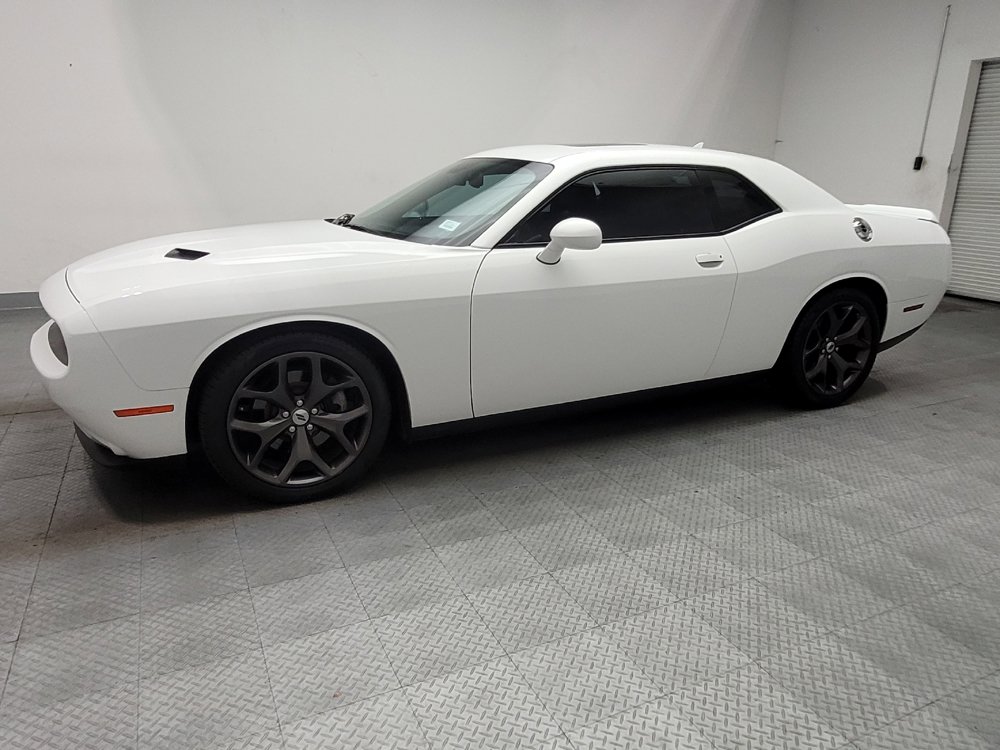 Used 2018 Dodge Challenger SXT Plus RWD image 2