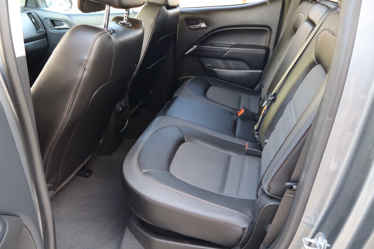 Used 2022 GMC Canyon AT4 AWD/4WD image 5