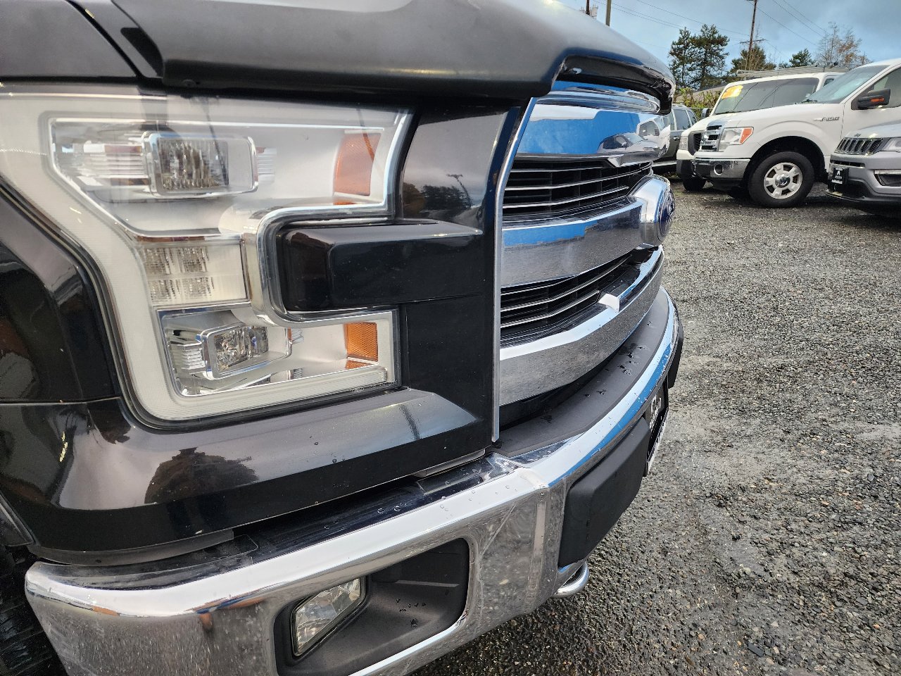 Used 2015 Ford F150 Lariat w/ Equipment Group 502A Luxury image 27