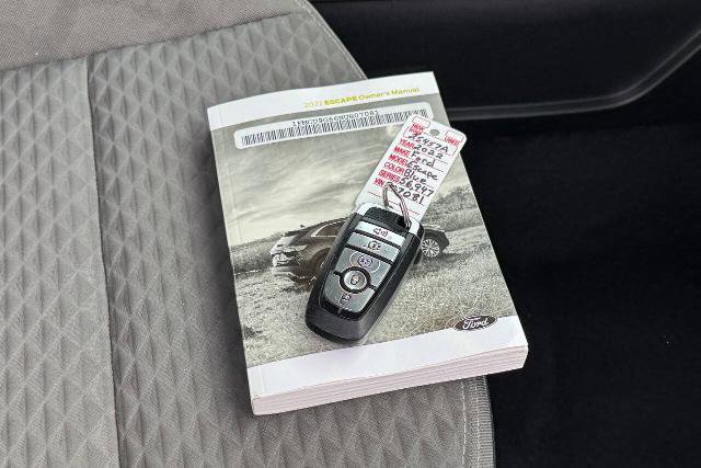 Certified 2022 Ford Escape SE w/ Convenience Package image 38